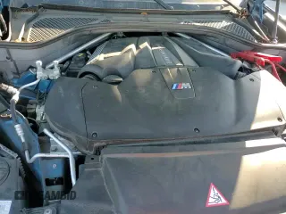 ✅ 2017 BMW X5 M • VIN: 5YMKT6C37H0U39448 • Lot: 89263365. Wystawiony na Copart z przebiegiem 77 001 mil. Bezpłatny archiwum sprzedaży aukcyjnych z USA i szczegółowy raport historii pojazdu na DreamBid. Zdjęcie 13.