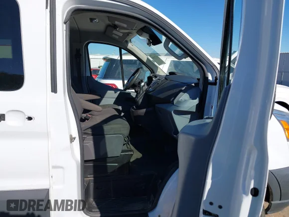 ✅ 2015 Ford Transit XL • VIN: 1FBZX2YMXFKA65106 • Лот: 43721606. Опубліковано раніше на IAAI з пробігом 151 157 миль. Безкоштовний доступ до архіву аукціонних продажів зі США та докладний звіт про історію автомобіля на DreamBid. Зображення 5.