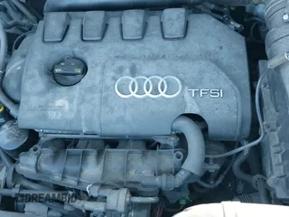 ✅ 2018 Audi Q3 Premium Plus • VIN: WA1HCCFS7JR025201 • Лот: 41821438. Опубликован ранее на IAAI с пробегом 121 293 миль. Бесплатный доступ к архиву аукционных продаж из США и подробный отчёт об истории автомобиля на DreamBid. Изображение 18.