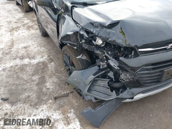 ✅ 2020 Chevrolet Trax LT • VIN: 3GNCJPSB8LL316987 • Lot: 43959127. Wystawiony na IAAI z przebiegiem 115 901 mil. Bezpłatny archiwum sprzedaży aukcyjnych z USA i szczegółowy raport historii pojazdu na DreamBid. Zdjęcie 6.