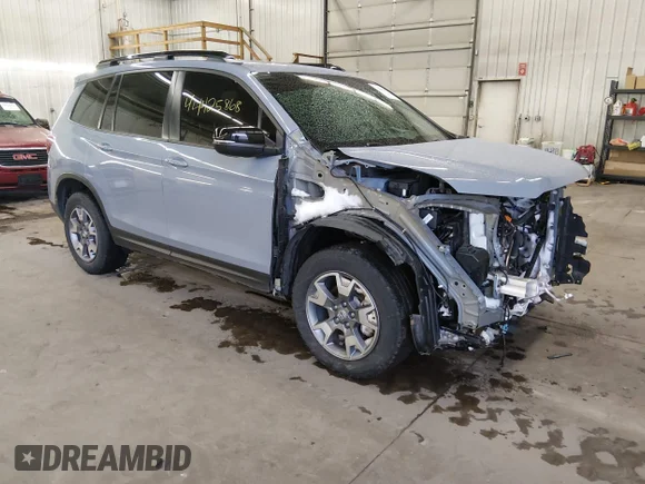 ✅ 2023 Honda Passport TrailSport • VIN: 5FNYF8H67PB032321 • Лот: 44425868. Опубліковано раніше на IAAI з пробігом 59 717 миль. Безкоштовний доступ до архіву аукціонних продажів зі США та докладний звіт про історію автомобіля на DreamBid. Зображення 1.
