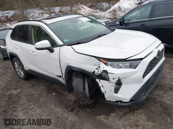 ✅ 2019 Toyota RAV4 XLE Premium • VIN: JTMA1RFV4KD018148 • Lot: 44412457. Wystawiony na IAAI z przebiegiem 118 609 mil. Bezpłatny archiwum sprzedaży aukcyjnych z USA i szczegółowy raport historii pojazdu na DreamBid. Zdjęcie 1.