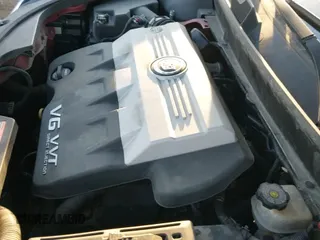 ✅ 2010 Cadillac SRX Luxury Collection • VIN: 3GYFNAEY1AS597664 • Lot: 43453957. Wystawiony na IAAI z przebiegiem 93 798 mil. Bezpłatny archiwum sprzedaży aukcyjnych z USA i szczegółowy raport historii pojazdu na DreamBid. Zdjęcie 12.