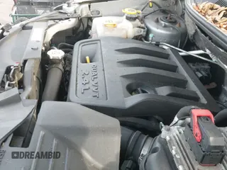 ✅ 2017 Jeep Compass High Altitude • VIN: 1C4NJDEB1HD171980 • Lot: 43665749. Wystawiony na IAAI z przebiegiem 111 542 mil. Bezpłatny archiwum sprzedaży aukcyjnych z USA i szczegółowy raport historii pojazdu na DreamBid. Zdjęcie 19.