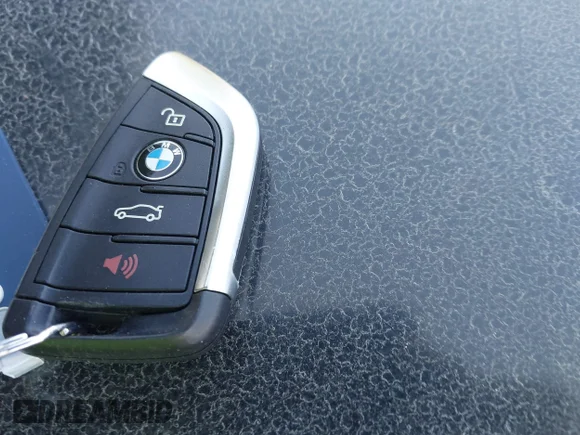 ✅ 2018 BMW X1 xDrive28i • VIN: WBXHT3C3XJ3H32501 • Lot: 44731481. Listed on IAAI with 62,290 mi. Free auction sales archive from the USA and detailed vehicle history report at DreamBid. Image 11.