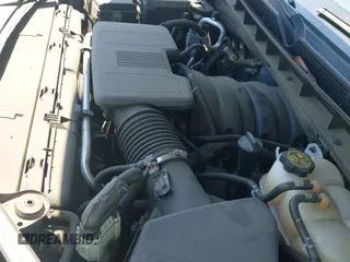 ✅ 2023 GMC Yukon Denali • VIN: 1GKS2DKL2PR182229 • Lot: 42866109. Wystawiony na IAAI z przebiegiem 40 820 mil. Bezpłatny archiwum sprzedaży aukcyjnych z USA i szczegółowy raport historii pojazdu na DreamBid. Zdjęcie 25.