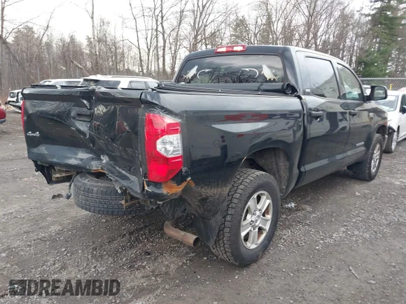 ✅ 2020 Toyota Tundra TRD Pro • VIN: 5TFDY5F10LX933710 • Lot: 44719641. Wystawiony na IAAI z przebiegiem 137 264 mil. Bezpłatny archiwum sprzedaży aukcyjnych z USA i szczegółowy raport historii pojazdu na DreamBid. Zdjęcie 4.