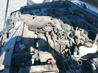 ✅ 2005 Ford Ranger XLT • VIN: 1FTZR45E55PA09459 • Lot: 43029190. Wystawiony na IAAI z przebiegiem 139 455 mil. Bezpłatny archiwum sprzedaży aukcyjnych z USA i szczegółowy raport historii pojazdu na DreamBid. Zdjęcie 12.