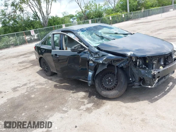 ✅ 2012 Toyota Camry SE • VIN: 4T1BF1FK8CU071848 • Лот: 45238763. Опубликован ранее на IAAI с пробегом 211 285 миль. Бесплатный доступ к архиву аукционных продаж из США и подробный отчёт об истории автомобиля на DreamBid. Изображение 1.