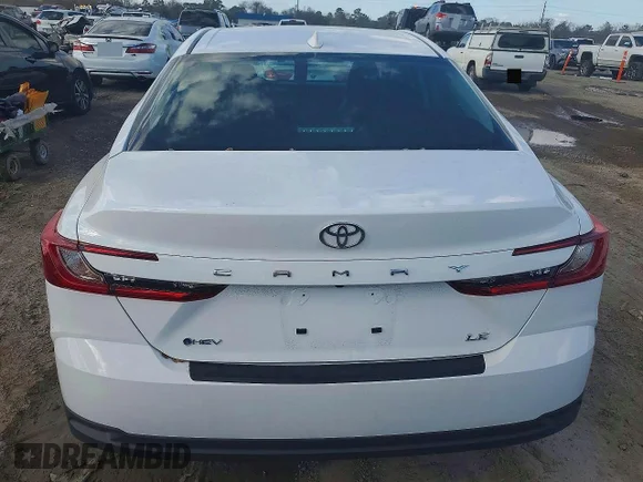 ✅ 2025 Toyota Camry SE • VIN: 4T1DAACK5SU170797 • Лот: 76428755. Опубліковано раніше на Copart з пробігом 1 733 миль. Безкоштовний доступ до архіву аукціонних продажів зі США та докладний звіт про історію автомобіля на DreamBid. Зображення 6.