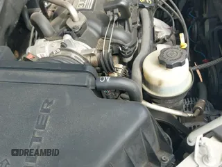 ✅ 2005 Chrysler Pacifica • VIN: 2C4GM48L05R522021 • Lot: 42656025. Listed on IAAI with 144,635 mi. Free auction sales archive from the USA and detailed vehicle history report at DreamBid. Image 12.