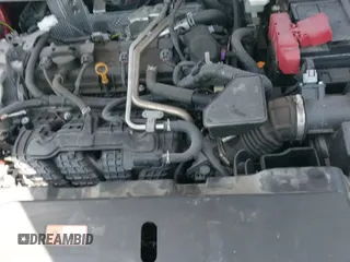 ✅ 2022 Mitsubishi Outlander ES • VIN: JA4J4TA8XNZ051887 • Lot: 42767567. Listed on IAAI with 47,673 mi. Free auction sales archive from the USA and detailed vehicle history report at DreamBid. Image 18.