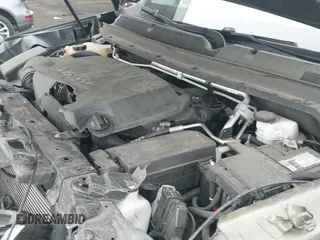 ✅ 2018 Chevrolet Colorado 2WD LT • VIN: 1GCGSCEN9J1229108 • Lot: 42353452. Listed on IAAI with 115,426 mi. Free auction sales archive from the USA and detailed vehicle history report at DreamBid. Image 19.