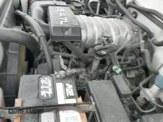 ✅ 2003 Toyota Sequoia Limited • VIN: 5TDZT38A93S150736 • Lot: 43005547. Wystawiony na IAAI z przebiegiem 258 095 mil. Bezpłatny archiwum sprzedaży aukcyjnych z USA i szczegółowy raport historii pojazdu na DreamBid. Zdjęcie 12.