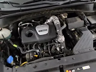 2018 Hyundai Tucson Limited z VIN KM8J33A21JU820252, wystawiony jako Copart lot #84055425 z przebiegiem 110 341 mil mil oraz Czysty tytuł • Clean title. Historia ofert i sprzedaży dostępna na DreamBid. Obrazek 15.