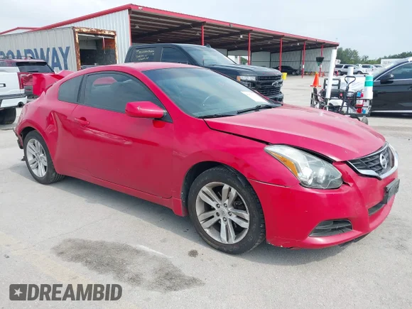 ✅ 2011 Nissan Altima S • VIN: 1N4AL2EP7BC121712 • Lot: 45073338. Wystawiony na IAAI z przebiegiem 303 198 mil. Bezpłatny archiwum sprzedaży aukcyjnych z USA i szczegółowy raport historii pojazdu na DreamBid. Zdjęcie 1.