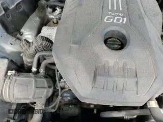 ✅ 2018 Kia Stinger • VIN: KNAE15LA7J6016017 • Лот: 63207405. Опубликован ранее на Copart с пробегом 103 245 миль. Бесплатный доступ к архиву аукционных продаж из США и подробный отчёт об истории автомобиля на DreamBid. Изображение 13.