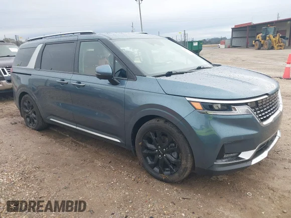 ✅ 2024 Kia Carnival SX Prestige • VIN: KNDNE5H33R6345410 • Lot: 44231638. Listed on IAAI with 60,805 mi. Free auction sales archive from the USA and detailed vehicle history report at DreamBid. Image 1.