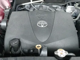 ✅ 2019 Toyota Highlander Limited • VIN: 5TDDZRFH2KS925095 • Lot: 42213913. Wystawiony na IAAI z przebiegiem 104 831 mil. Bezpłatny archiwum sprzedaży aukcyjnych z USA i szczegółowy raport historii pojazdu na DreamBid. Zdjęcie 18.