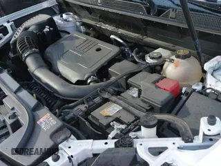 ✅ 2023 GMC Acadia SLT • VIN: 1GKKNUL45PZ236279 • Lot: 43712484. Listed on IAAI with 42,310 mi. Free auction sales archive from the USA and detailed vehicle history report at DreamBid. Image 20.