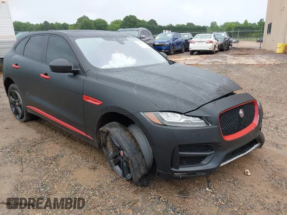 ✅ 2017 Jaguar F-Pace 35t R-Sport • VIN: SADCL2BV1HA071663 • Лот: 43152946. Опубліковано раніше на IAAI з пробігом 98 235 миль. Безкоштовний доступ до архіву аукціонних продажів зі США та докладний звіт про історію автомобіля на DreamBid. Зображення 1.