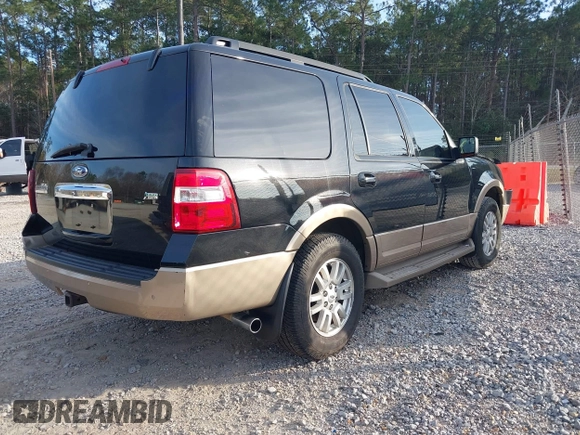 ✅ 2013 Ford Expedition XLT • VIN: 1FMJU1J56DEF37033 • Lot: 44124526. Wystawiony na IAAI z przebiegiem 149 117 mil. Bezpłatny archiwum sprzedaży aukcyjnych z USA i szczegółowy raport historii pojazdu na DreamBid. Zdjęcie 4.