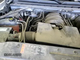 ✅ 2018 Chevrolet Silverado 1500 Work Truck • VIN: 1GCVKNEHXJZ198742 • Lot: 53236905. Wystawiony na Copart z przebiegiem 111 990 mil. Bezpłatny archiwum sprzedaży aukcyjnych z USA i szczegółowy raport historii pojazdu na DreamBid. Zdjęcie 13.