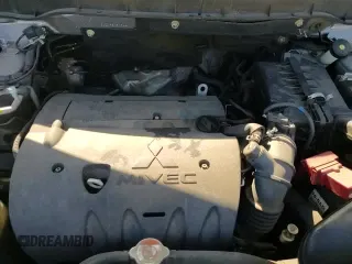 ✅ 2017 Mitsubishi Outlander ES • VIN: JA4AP3AU0HZ031866 • Лот: 92050775. Опубликован ранее на Copart с пробегом 134 983 миль. Бесплатный доступ к архиву аукционных продаж из США и подробный отчёт об истории автомобиля на DreamBid. Изображение 13.