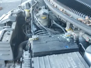 ✅ 2002 Chrysler Town & Country EX • VIN: 2C8GP74L72R508786 • Lot: 43352843. Wystawiony na IAAI z przebiegiem 170 005 mil. Bezpłatny archiwum sprzedaży aukcyjnych z USA i szczegółowy raport historii pojazdu na DreamBid. Zdjęcie 12.