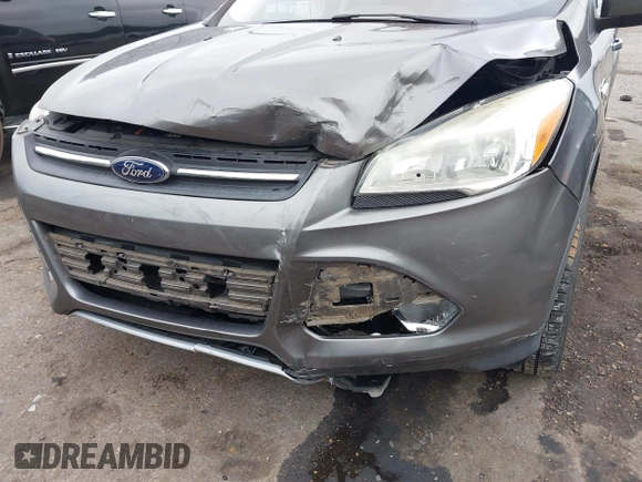 ✅ 2014 Ford Escape SE • VIN: 1FMCU0GX6EUA50398 • Lot: 44740767. Wystawiony na IAAI z przebiegiem 60 910 mil. Bezpłatny archiwum sprzedaży aukcyjnych z USA i szczegółowy raport historii pojazdu na DreamBid. Zdjęcie 6.