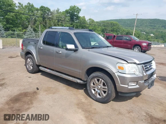 ✅ 2008 Ford Explorer Sport Trac Limited • VIN: 1FMEU53E18UA61971 • Lot: 45352774. Wystawiony na IAAI z przebiegiem 186 707 mil. Bezpłatny archiwum sprzedaży aukcyjnych z USA i szczegółowy raport historii pojazdu na DreamBid. Zdjęcie 1.