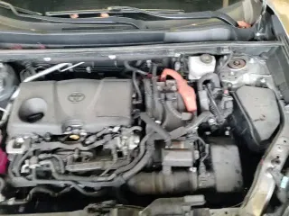 ✅ 2022 Toyota RAV4 Hybrid XLE • VIN: 4T3RWRFV5NU065300 • Lot: 94063885. Wystawiony na Copart z przebiegiem 61 501 mil. Bezpłatny archiwum sprzedaży aukcyjnych z USA i szczegółowy raport historii pojazdu na DreamBid. Zdjęcie 14.