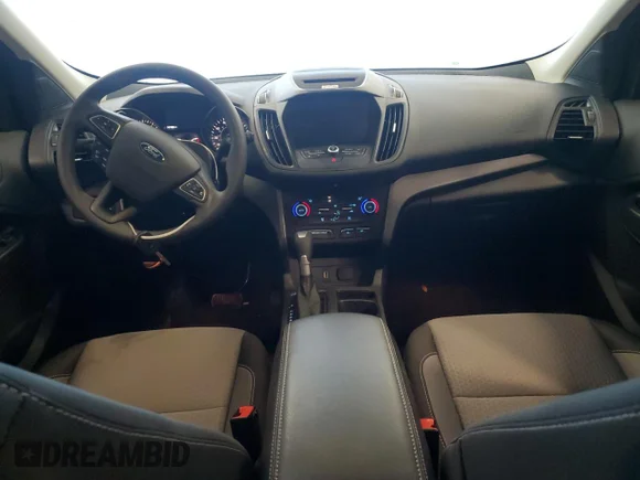 ✅ 2017 Ford Escape SE • VIN: 1FMCU9GD2HUF07965 • Lot: 38353743. Listed on Copart with 47,408 mi. Free auction sales archive from the USA and detailed vehicle history report at DreamBid. Image 8.