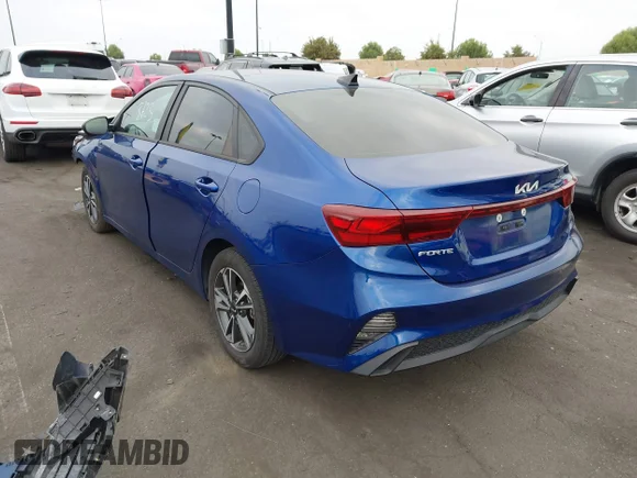 ✅ 2024 Kia Forte LXS • VIN: 3KPF24AD2RE722913 • Lot: 45018723. Wystawiony na IAAI z przebiegiem 18 950 mil. Bezpłatny archiwum sprzedaży aukcyjnych z USA i szczegółowy raport historii pojazdu na DreamBid. Zdjęcie 3.