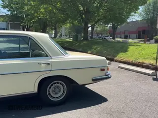 ✅ 1970 Mercedes-Benz 280 • VIN: 10801612053480 • Лот: 60515535. Опубликован ранее на Copart с пробегом 75 608 миль. Бесплатный доступ к архиву аукционных продаж из США и подробный отчёт об истории автомобиля на DreamBid. Изображение 11.