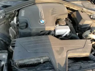 ✅ 2017 BMW 3 Series 320i • VIN: WBA8A9C3XHK863976 • Lot: 67938475. Wystawiony na Copart z przebiegiem 114 918 mil. Bezpłatny archiwum sprzedaży aukcyjnych z USA i szczegółowy raport historii pojazdu na DreamBid. Zdjęcie 13.