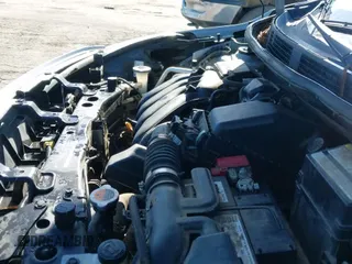 ✅ 2016 Nissan Versa SL • VIN: 3N1CN7APXGL864332 • Lot: 43644298. Wystawiony na IAAI z przebiegiem 101 836 mil. Bezpłatny archiwum sprzedaży aukcyjnych z USA i szczegółowy raport historii pojazdu na DreamBid. Zdjęcie 19.