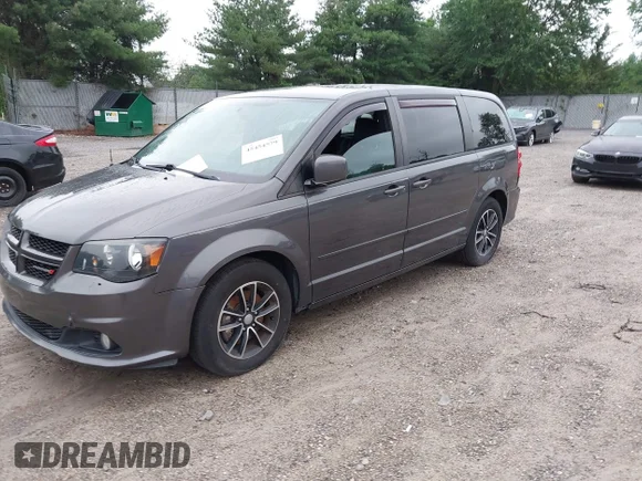 ✅ 2017 Dodge Grand Caravan GT • VIN: 2C4RDGEG5HR711589 • Lot: 45454579. Wystawiony na IAAI z przebiegiem 89 420 mil. Bezpłatny archiwum sprzedaży aukcyjnych z USA i szczegółowy raport historii pojazdu na DreamBid. Zdjęcie 2.