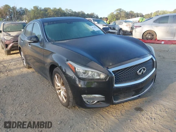 ✅ 2015 Infiniti Q70 • VIN: JN1BY1AP2FM541851 • Lot: 44766065. Wystawiony na IAAI z przebiegiem 180 000 mil. Bezpłatny archiwum sprzedaży aukcyjnych z USA i szczegółowy raport historii pojazdu na DreamBid. Zdjęcie 1.
