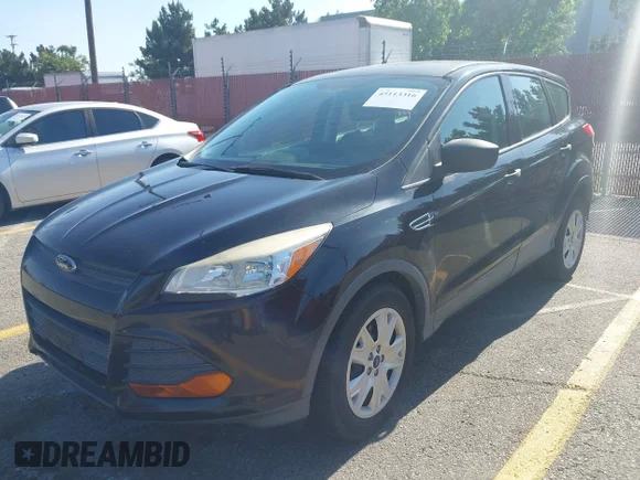 ✅ 2014 Ford Escape S • VIN: 1FMCU0F74EUA05493 • Lot: 45113316. Wystawiony na IAAI z przebiegiem Nie podano. Bezpłatny archiwum sprzedaży aukcyjnych z USA i szczegółowy raport historii pojazdu na DreamBid. Zdjęcie 2.