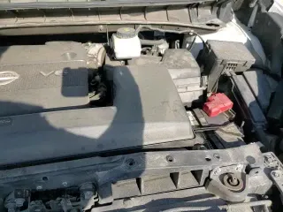 ✅ 2018 Nissan Murano SL • VIN: 5N1AZ2MH6JN169817 • Lot: 63232495. Wystawiony na Copart z przebiegiem 115 139 mil. Bezpłatny archiwum sprzedaży aukcyjnych z USA i szczegółowy raport historii pojazdu na DreamBid. Zdjęcie 15.