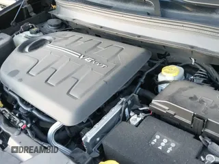 ✅ 2017 Jeep Cherokee Limited • VIN: 1C4PJMDS5HD224478 • Lot: 41217585. Wystawiony na IAAI z przebiegiem 71 786 mil. Bezpłatny archiwum sprzedaży aukcyjnych z USA i szczegółowy raport historii pojazdu na DreamBid. Zdjęcie 19.