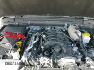 ✅ 2024 Jeep Gladiator Nighthawk • VIN: 1C6HJTAG7RL103349 • Lot: 84031775. Listed on Copart with 6,755 mi. Free auction sales archive from the USA and detailed vehicle history report at DreamBid. Image 13.