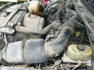 ✅ 2003 Ford F-350 XL • VIN: 1FTSW30L73EB25832 • Lot: 42897506. Listed on IAAI with 122,006 mi. Free auction sales archive from the USA and detailed vehicle history report at DreamBid. Image 12.