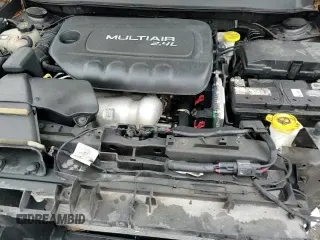 ✅ 2018 Jeep Cherokee Limited • VIN: 1C4PJMDB2JD554858 • Lot: 82520025. Listed on Copart with 104,114 mi. Free auction sales archive from the USA and detailed vehicle history report at DreamBid. Image 13.