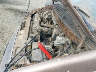 ✅ 1992 Ford Aerostar • VIN: 1FMDA11U6NZB38582 • Лот: 42743700. Опубликован ранее на IAAI с пробегом 187 987 миль. Бесплатный доступ к архиву аукционных продаж из США и подробный отчёт об истории автомобиля на DreamBid. Изображение 12.