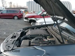 ✅ 2015 Lincoln MKS EcoBoost • VIN: 1LNHL9FT5FG605160 • Lot: 41280796. Wystawiony na IAAI z przebiegiem 119 594 mil. Bezpłatny archiwum sprzedaży aukcyjnych z USA i szczegółowy raport historii pojazdu na DreamBid. Zdjęcie 19.