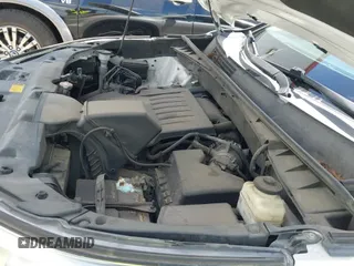 ✅ 2016 Toyota Highlander XLE • VIN: 5TDKKRFH3GS149871 • Lot: 42974962. Listed on IAAI with 125,658 mi. Free auction sales archive from the USA and detailed vehicle history report at DreamBid. Image 19.