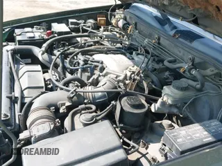 ✅ 1996 Nissan Pathfinder XE • VIN: JN8AR05Y4TW005216 • Lot: 42844395. Listed on IAAI with 176,907 mi. Free auction sales archive from the USA and detailed vehicle history report at DreamBid. Image 13.