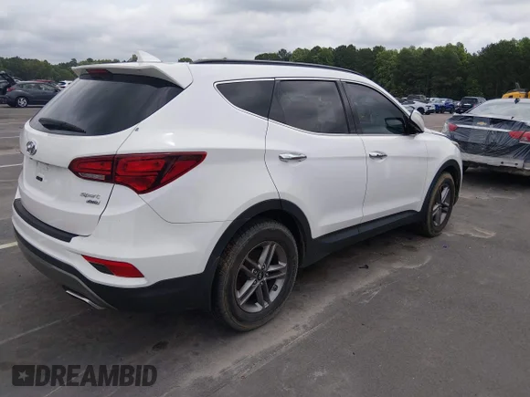 ✅ 2017 Hyundai Santa Fe 2.4L • VIN: 5XYZUDLB2HG420297 • Лот: 45215608. Опубліковано раніше на IAAI з пробігом 126 798 миль. Безкоштовний доступ до архіву аукціонних продажів зі США та докладний звіт про історію автомобіля на DreamBid. Зображення 4.